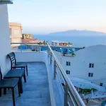 Gjoka & Apartments, In Front Of Bougainville Bay * Sarandë