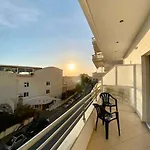 Appartamento Gjoka & Apartments, In Front Of Bougainville Bay *