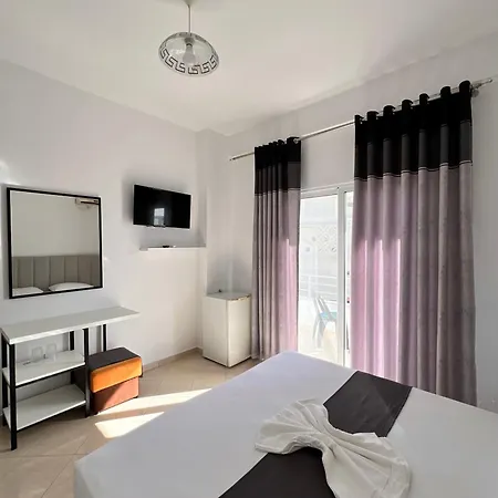 Gjoka Apartments, In Front Of Bougainville Bay Apartment Sarande