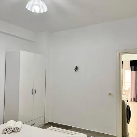 Gjoka Apartments, In Front Of Bougainville Bay Apartment Sarande