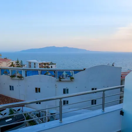 アパート Gjoka & Apartments, In Front Of Bougainville Bay *