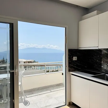Gjoka Apartments, In Front Of Bougainville Bay *