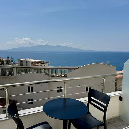 アパート Gjoka & Apartments, In Front Of Bougainville Bay
