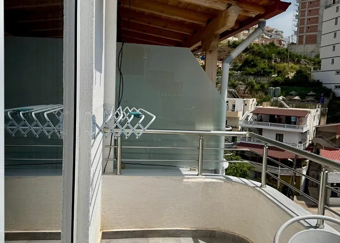 Gjoka & Apartments, In Front Of Bougainville Bay * Saranda